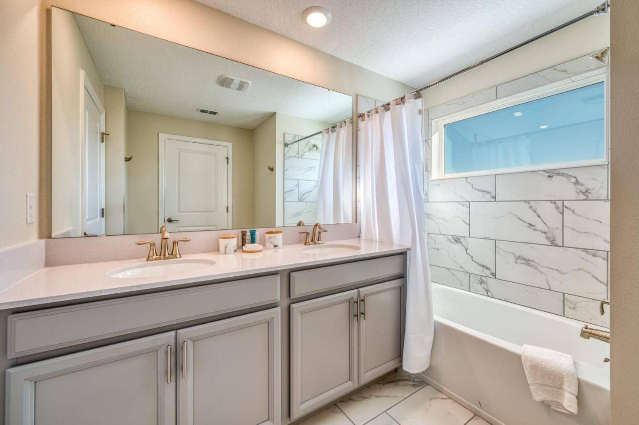 Awesome Home With Private Pool Near Disney Kissimmee Exterior foto